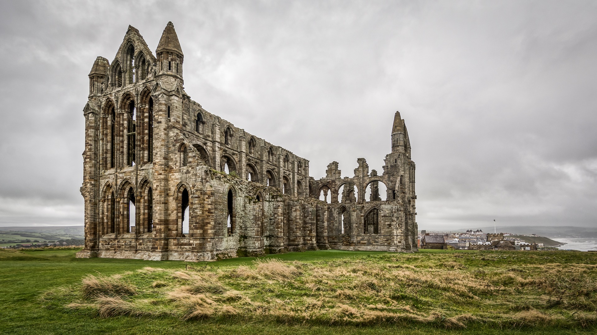 whitby-abbey-2805489_1920